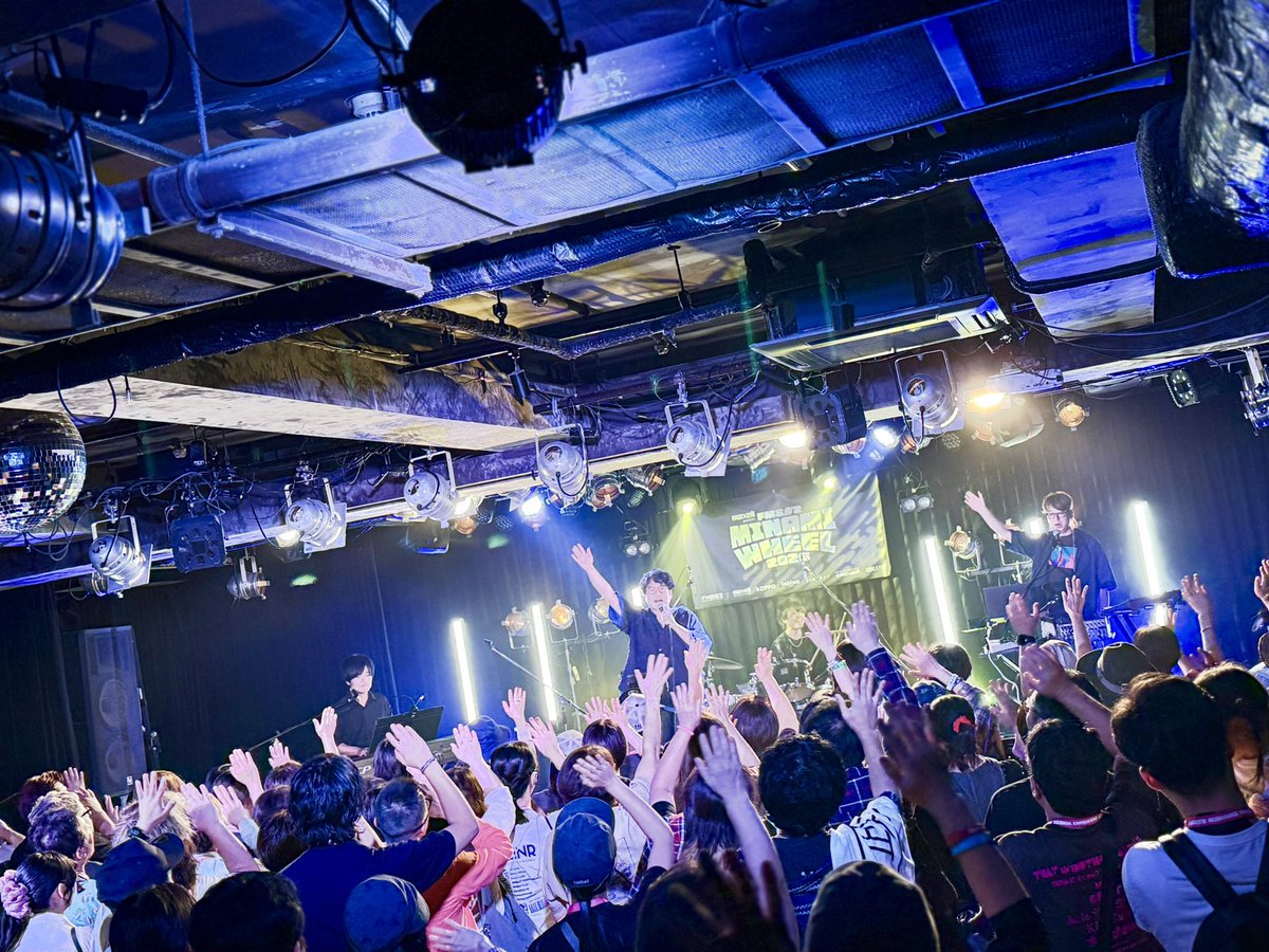 Matsumuro_Seiya's tweet photo. 本日はMaxell presents「FM802 MINAMI WHEEL 2026」@ Music Club JANUSでした🎤

8年ぶり(!?)のミナホは変わらず音楽の愛に溢れた素敵な空間でした🫰

このあと19:30@somaには松室のサポートをしてくれたキーボード・なめちゃんのバンド"ウルトラ寿司ふぃいやー"が登場します🍣
そちらもお見逃しなく!!

#ミナホ
#FM802
#松室政哉