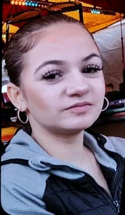 FreyjaBakke's tweet photo. Have you seen Iveta? 

She is 15 years old missing from Halifax since last night. Iveta has links to the Manchester area.

She was last known to be wearing black leggings, long sleeved black top, black puffer jacket and Nike shoes.

If you have any information as to where she may be, please call 101 and quote 148 11/10/26 #missing