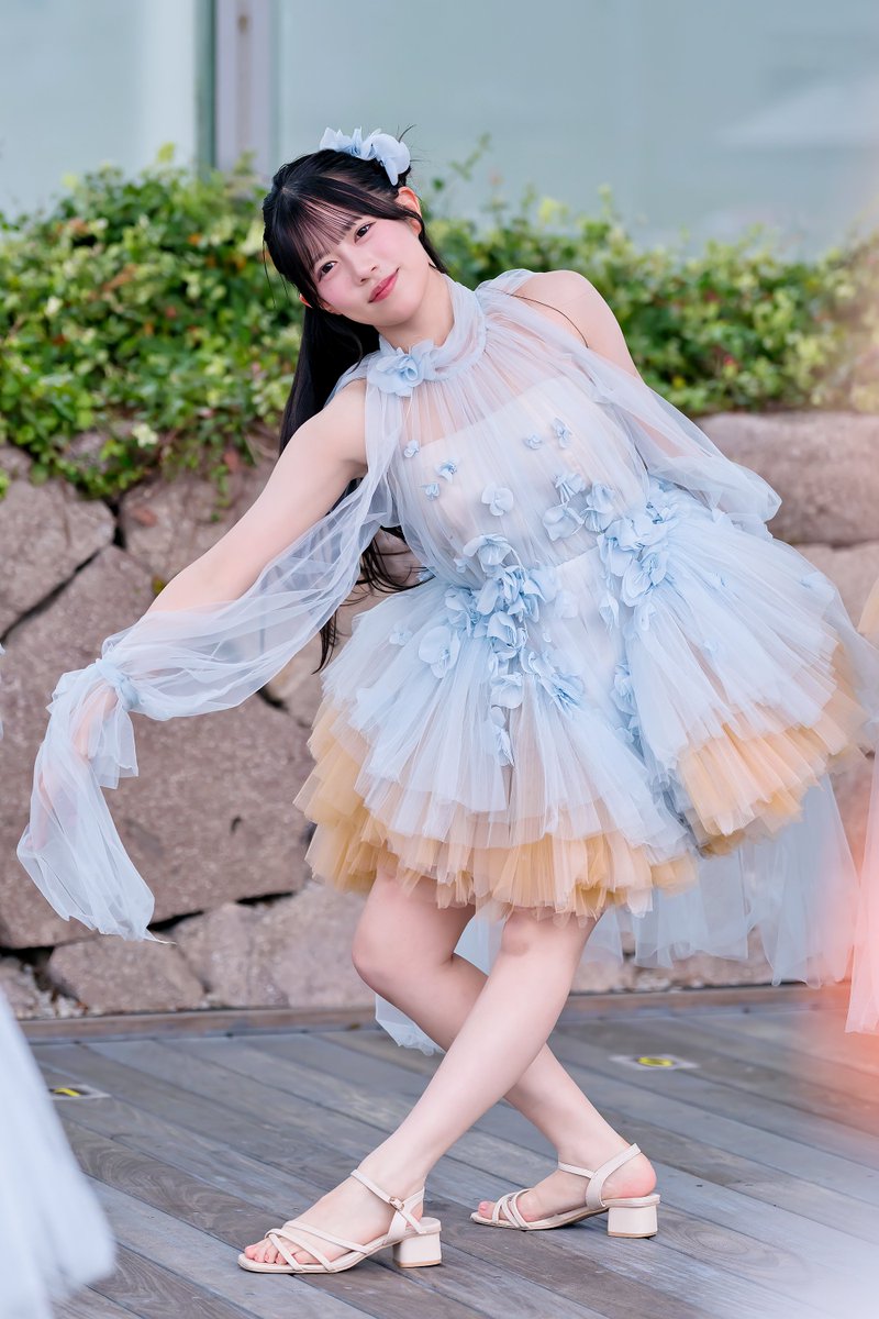 _sukekobo's tweet photo. 2026.10.04
Rain Tree 『好きなんて嘘に決まってる』リリースイベント 第2部 
@ 金沢駅西イベント広場

鈴野みお (@suzuno_mio) さん

#RainTree #レインツリー
#好きなんて嘘に決まってる 
#鈴野みお
#レインツリー_カメコ https://t.co/vph0kRciXj