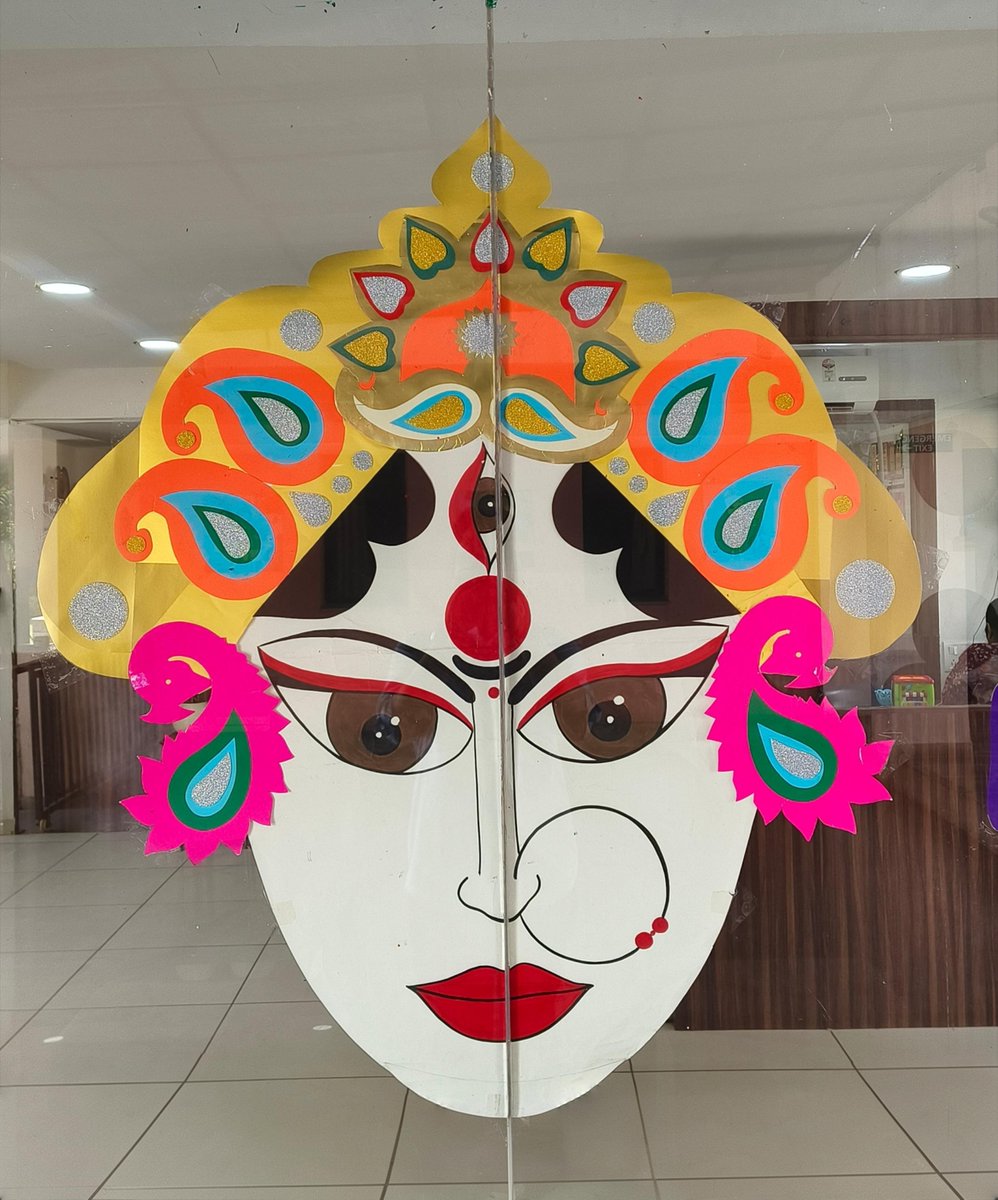 Kishan_S_Artist's tweet photo. #happynavratri Work Done By #ParamhansART #ArtistKishanShahArtist
#ParamhansART
#papercraft #homedecoration #SchoolDecoration #officedecoration #artandcraft #uniqueart #wallhanging #forsale #dmfororders #sketch #buymyart #creative #dmformoreinfo📩
#acrylicpaint #Interiordesigner https://t.co/OiNlHgzKXi
