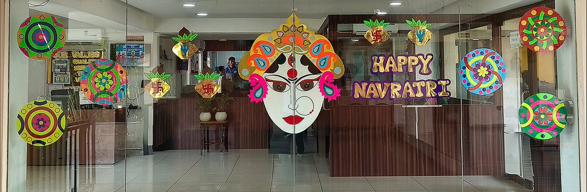 Kishan_S_Artist's tweet photo. #happynavratri Work Done By #ParamhansART #ArtistKishanShahArtist
#ParamhansART
#papercraft #homedecoration #SchoolDecoration #officedecoration #artandcraft #uniqueart #wallhanging #forsale #dmfororders #sketch #buymyart #creative #dmformoreinfo📩
#acrylicpaint #Interiordesigner https://t.co/OiNlHgzKXi