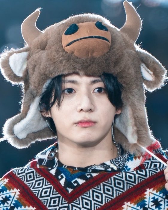 servcuntmin's tweet photo. jungkook please forgive me but this is  seriously the cutest a human being has ever looked. ever. https://t.co/A2joipc8OT