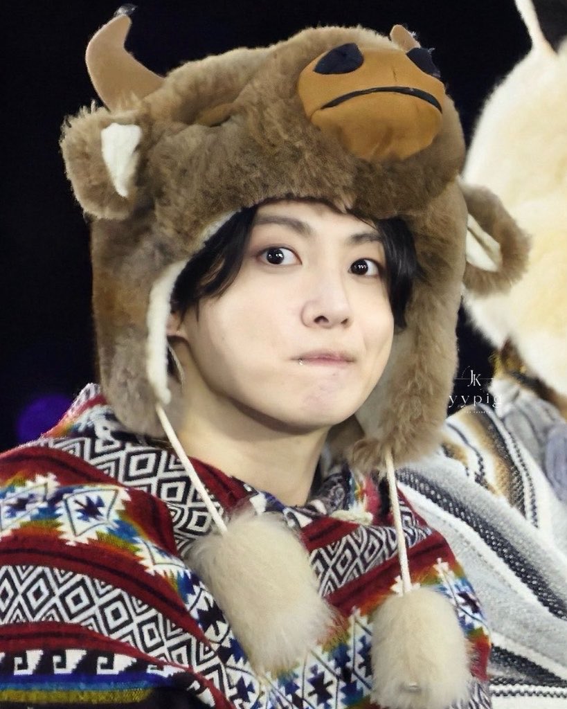 servcuntmin's tweet photo. jungkook please forgive me but this is  seriously the cutest a human being has ever looked. ever. https://t.co/A2joipc8OT