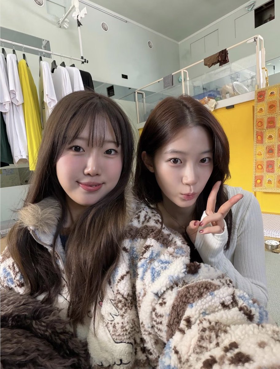 leafy__zu's tweet photo. 쓰까르님 인스타 #카즈하 https://t.co/oJcCHffeQs