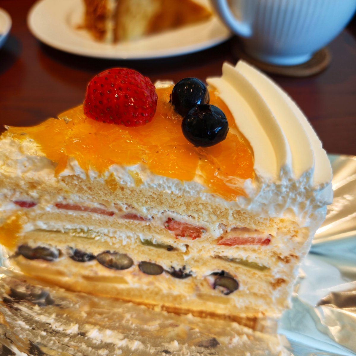 bigferry's tweet photo. #京都音博　に想いを馳せつつ、誕生日が近い為家族にお祝いしてもらっていました。今年も音博は見送りです。晴れて良かった👏くるりのセトリが最高なのでツアーが楽しみでっす�� https://t.co/noNmBJudmb