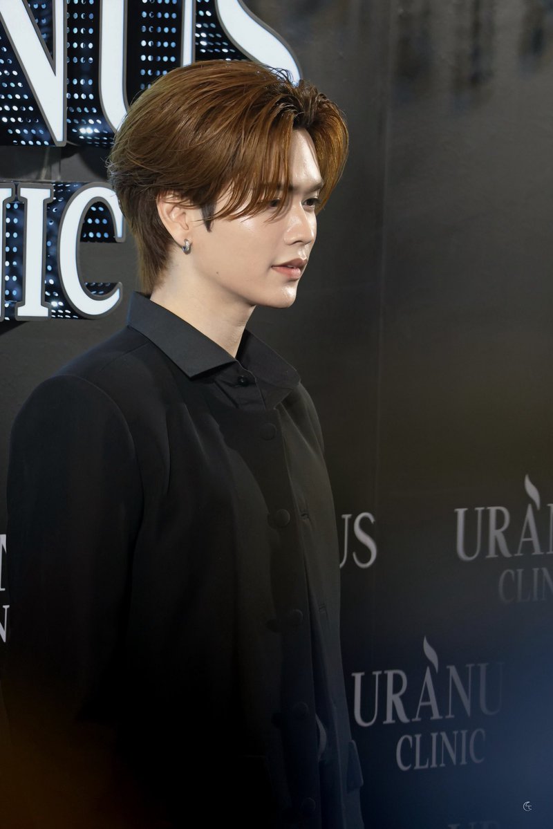 ct_cttc's tweet photo. ผิวสวยมากจริงๆครับพี่จิรัน ✨

MARKJRTN AT URANUS CLINIC

#UranusClinicxMarkjrtn
    ☾    ⋆ #markjrtn ⋆ https://t.co/jdZ3fNWFWy