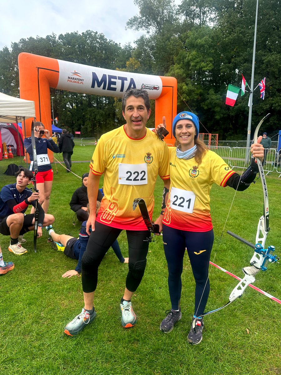 RFETA's tweet photo. #ERACKatyWrocławskie26

Hoy se disputan las pruebas de 4K en la Copa de Europa de Run Archery de Polonia, pero ayer por la tarde disfrutamos de la competición por equipos mixtos en la modalidad de sprint:

🚻 27 🇪🇸 5:35.470

¡Buena actuación de Natalia y de Miguel!

#TeamRFETA https://t.co/n2nIwaRcTv