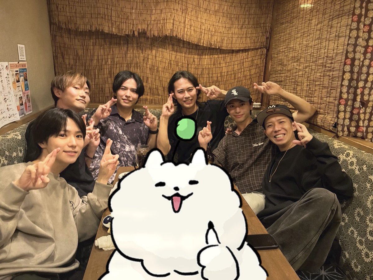 Kunpei_Kawamura's tweet photo. 最高な人しかいない最高な空間で最強な食事会してきました！！！！
ちょーー楽しかった！！！！！！！🔥

うん、最高な時間🤞✈️ https://t.co/ZvI33RNUbm