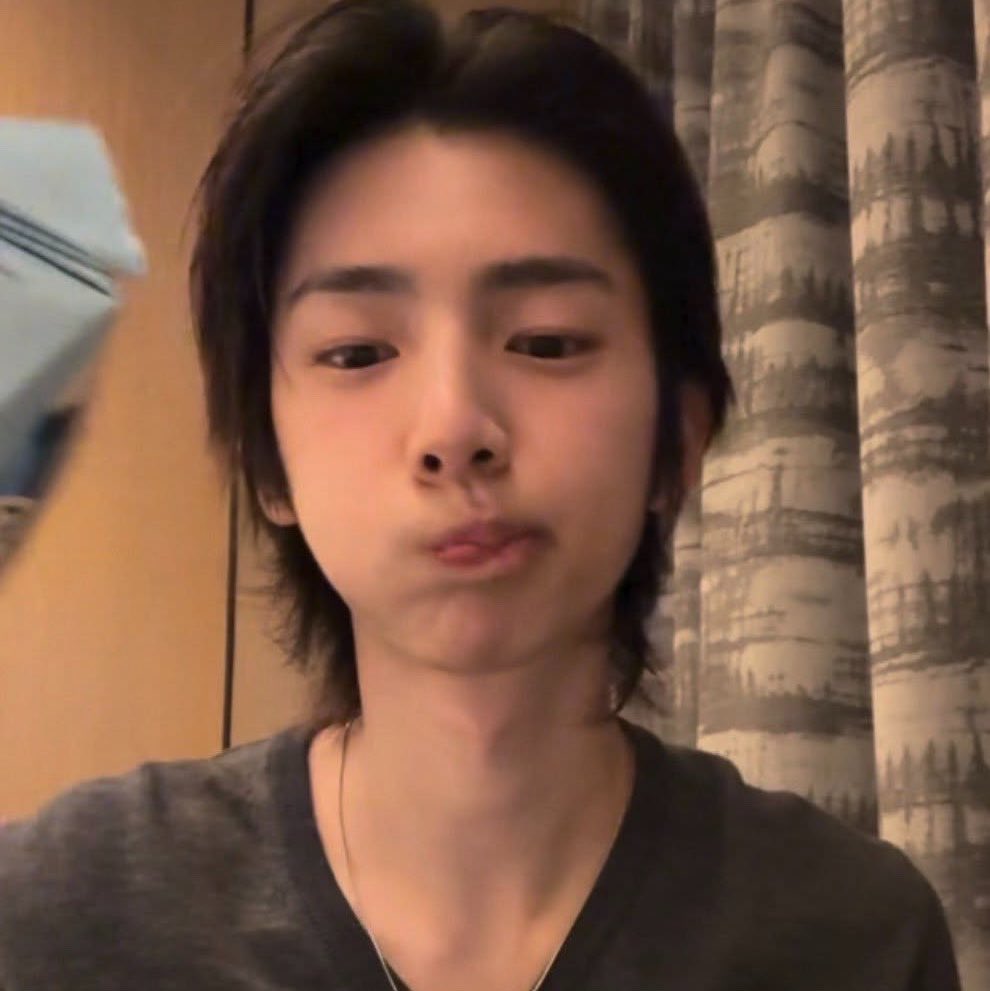 eombelievable's tweet photo. "૮₍ ˶•⤙•˶ ₎ა https://t.co/OdWubVI32M