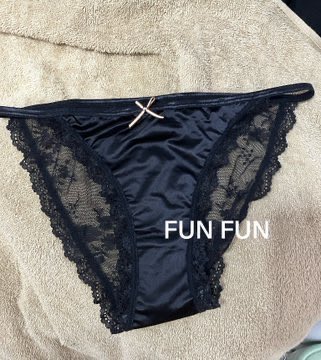 FunFunMan69's tweet photo. แวะมาขายของหน่อย ชอบตัวไหนทักแชทมาน้าา พร้อมส่งให้แบบฉ่ำๆๆๆๆ 55655 😂🤭😂🤭 #คู่แท้ #คู่ไม่แลก #คู่40 #กกนใส่แล้ว #กกนใช้แล้ว #กางเกงในใช้แล้ว #กางเกงในใส่แล้ว https://t.co/GyxMngfuVO