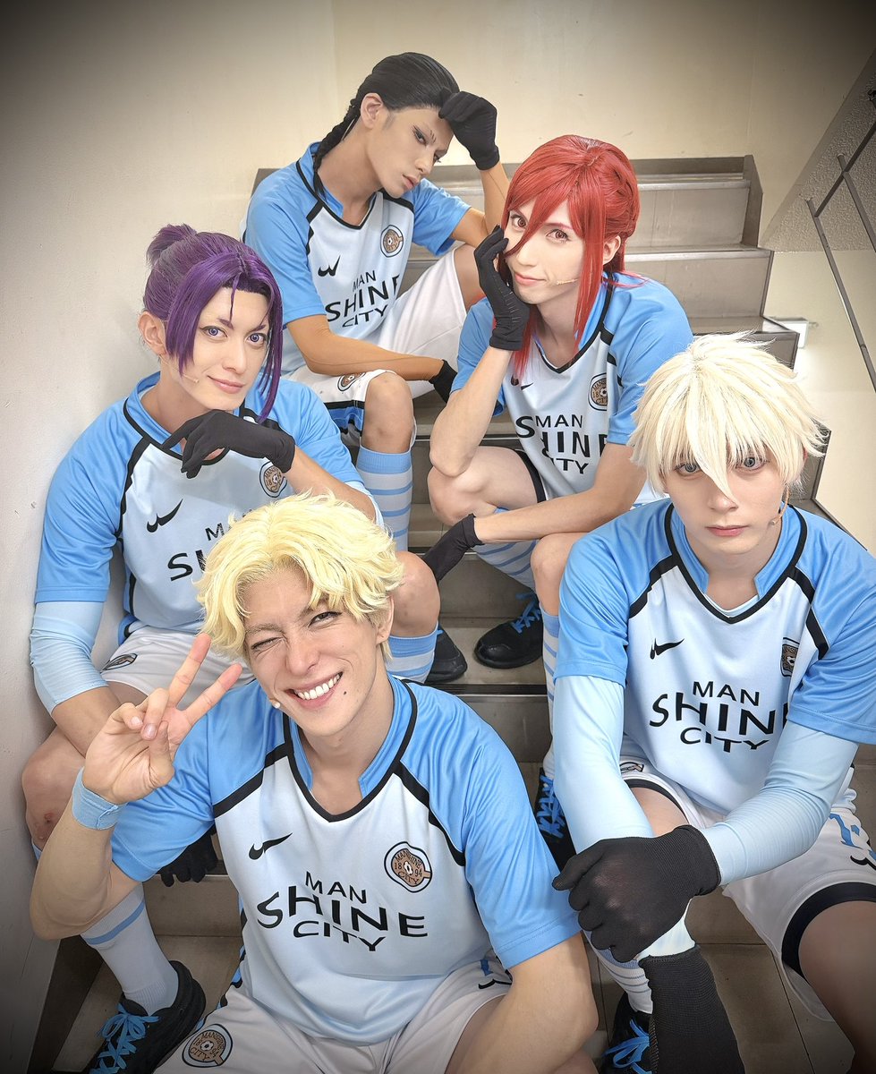 yukikimisawa's tweet photo. 舞台『#ブルーロック』
東京公演千秋楽までご来場、ご声援、
誠にありがとうございました。

袖から感じる
仲間の鼓動…。

ステージから溢れる
熱と躍動…。

客席からいただく
愛と臨場感…。

本気のスポーツ。
魂。
人間ドラマ。
最高でした✨👍

これが舞台ブルーロック。
勉強させていただきました✨

大阪、愛知もブルーロック魂🔥
全員魅力爆発、
一丸でゴールします‼️⚽️

何卒応援よろしくお願いいたします✨

P.S.マンシャインシティが最強でSHO？⭐️

#ブルステ　#クリスプリンス