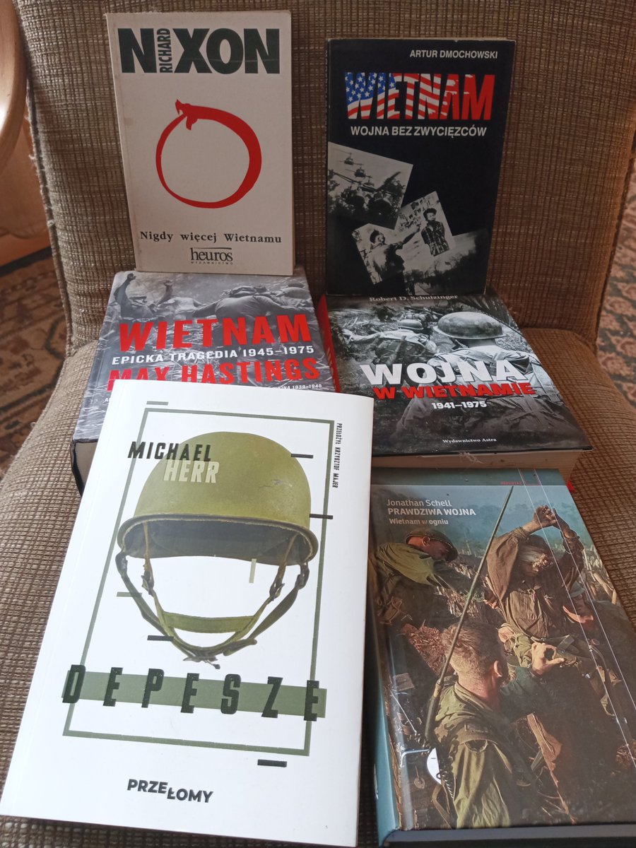 StZerko's tweet photo. Kolejna książka o wojnie w Wietnamie, wydawnictwo Przełomy czyli @Przeswity, a poleca sam @Przewodzik https://t.co/KdThwJb22H
