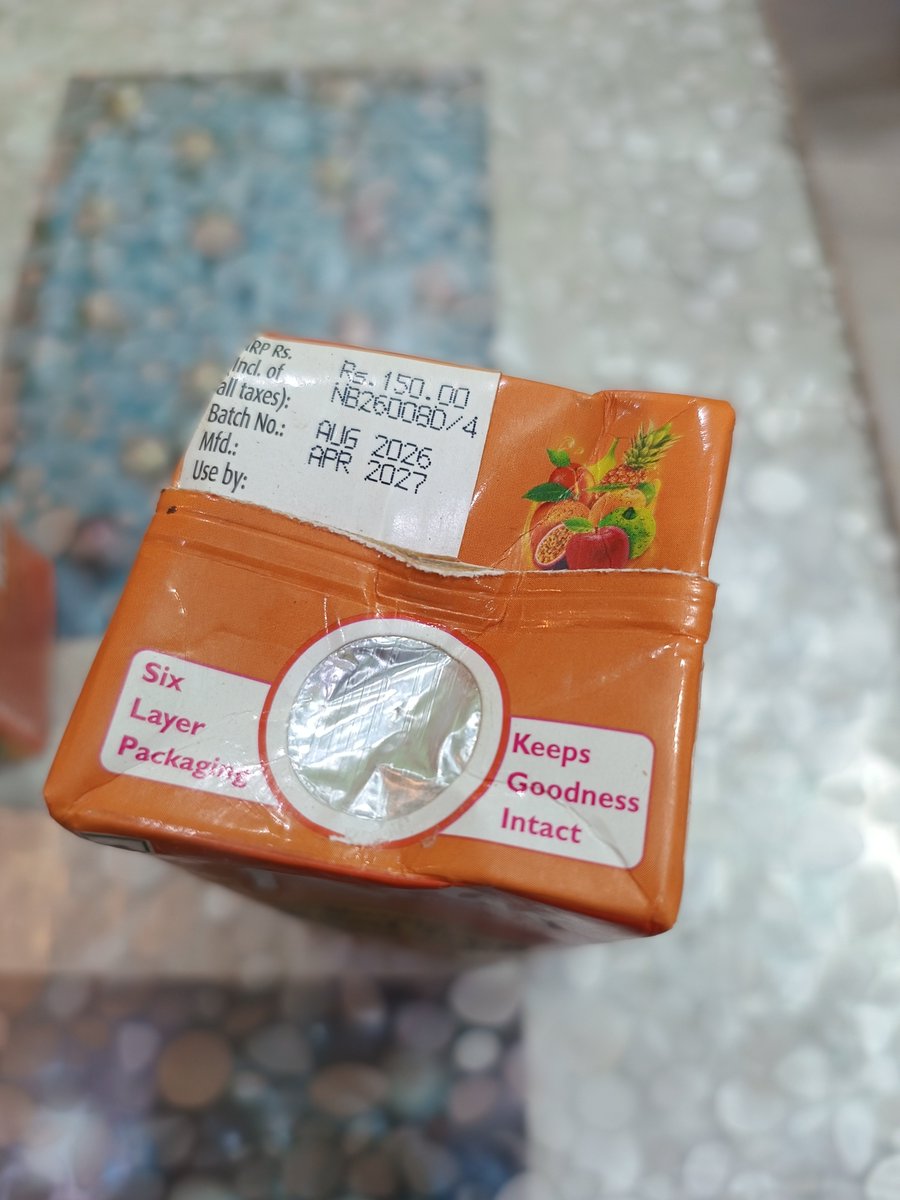 thatjammugirl's tweet photo. Extremely disappointing experience with @letsblinkit I ordered 2 Real Juice packs nd one was delivered in a terrible condition the packaging is crushed, dirty nd the bottle cap is missing. How can a food product be delivered in such a condition? Order ID: ORD47115476254 https://t.co/VjJCW2YVri