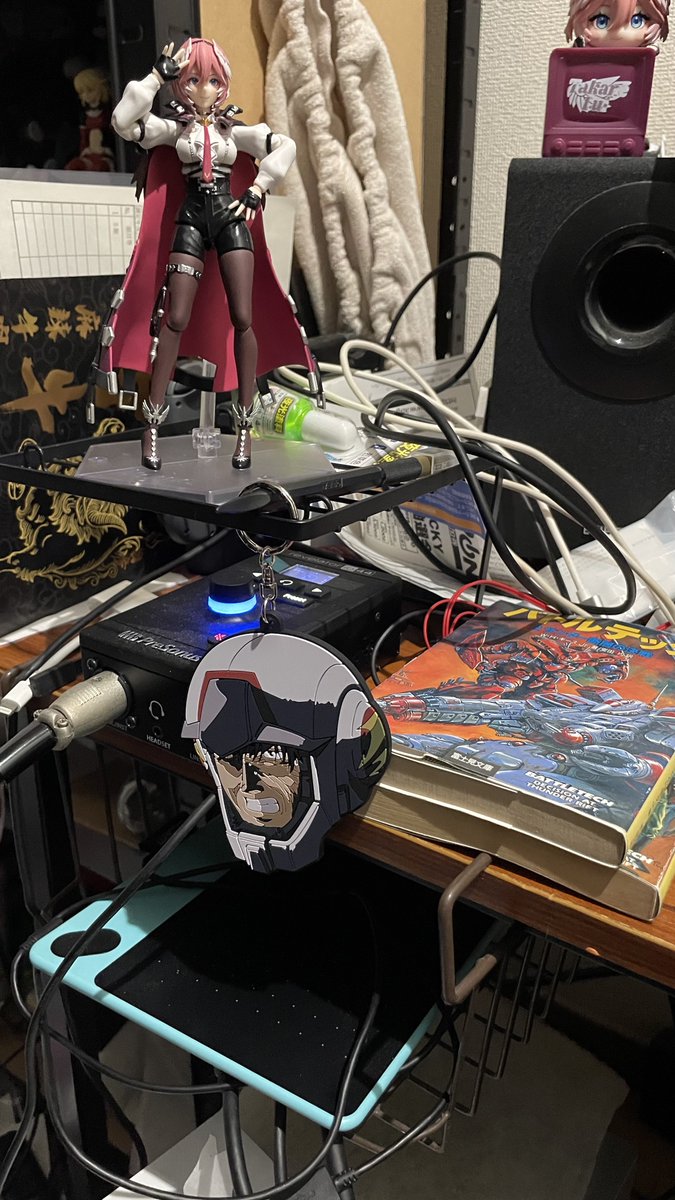 KaranVtuber's tweet photo. コンビニでガンダムの一番くじあったので引いたらラバーストラップ当たった https://t.co/8amCWWmKa1