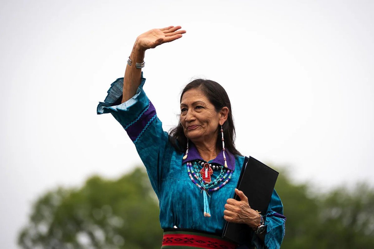 PpollingNumbers's tweet photo. New - Governor poll - New Mexico

🔵 Deb Haaland 49%
🔴 Gregg Hull 42%

Research &amp; Polling (C) - LV - 10/9 https://t.co/0wTqxGmx4c