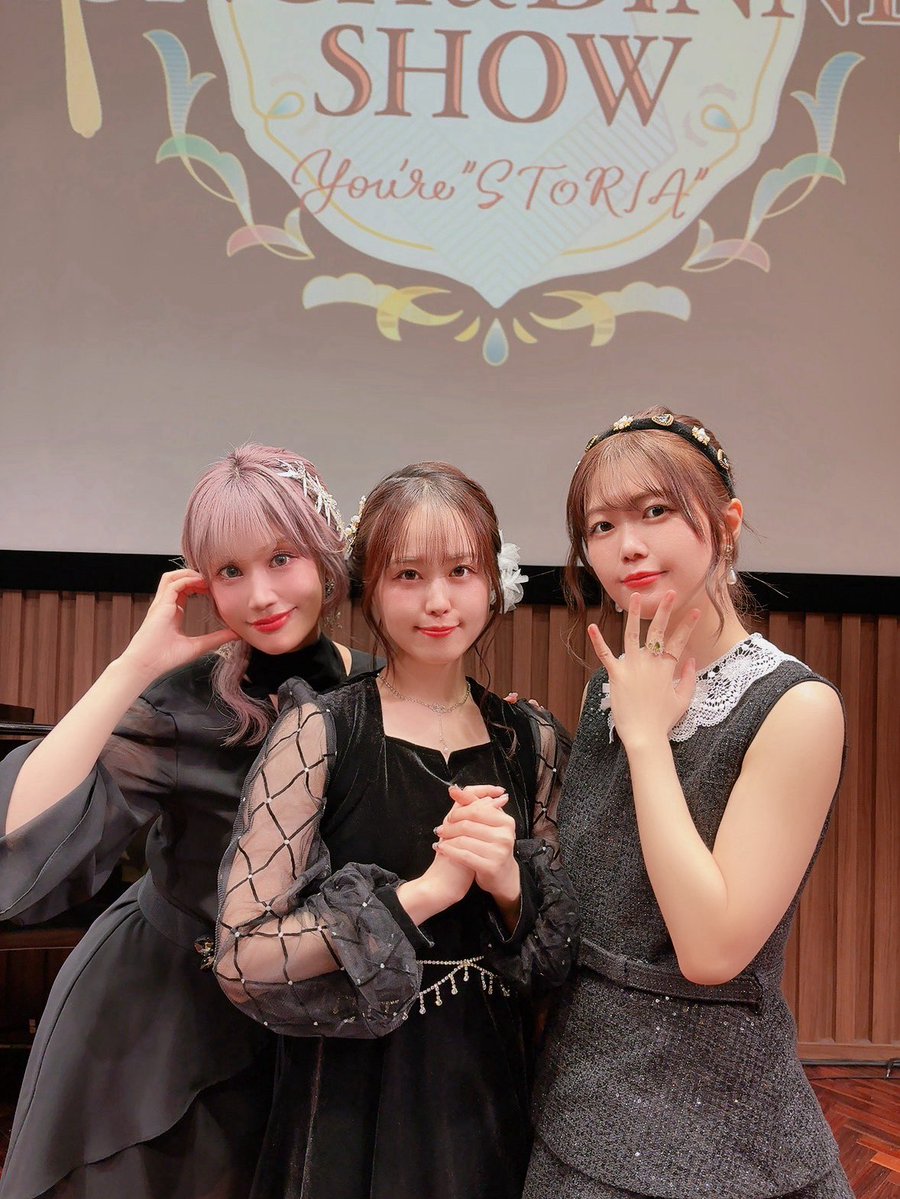 US_of_Aberika's tweet photo. 𝑴𝒚 “ 𝑺𝑻𝑶𝑹𝑰𝑨 ”である
𝑴𝒚 “ 𝑨𝑵𝑮𝑬𝑳 “ を！！！
見てくださいまし🫵🏻👼🏻✨

お茶会はお上品に🩵
ディナーショーはシックに🖤
#リステ #リステップ #Rst_STORIA https://t.co/BRqmTNyGF4
