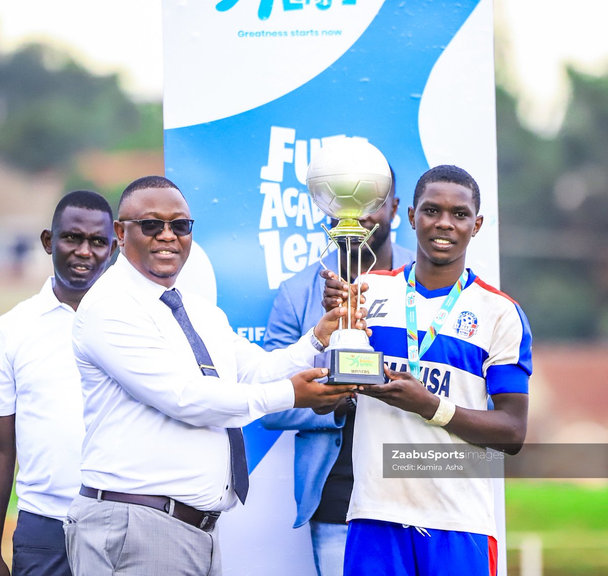 zaabu_sports's tweet photo. CHAMPIONS🎉🍾🎊
FUFA Academies League 🏆
Congratulations @StMarysKitende 

#FUFAAcademiesLeague | #FIFATDS https://t.co/1T8HAcKffN