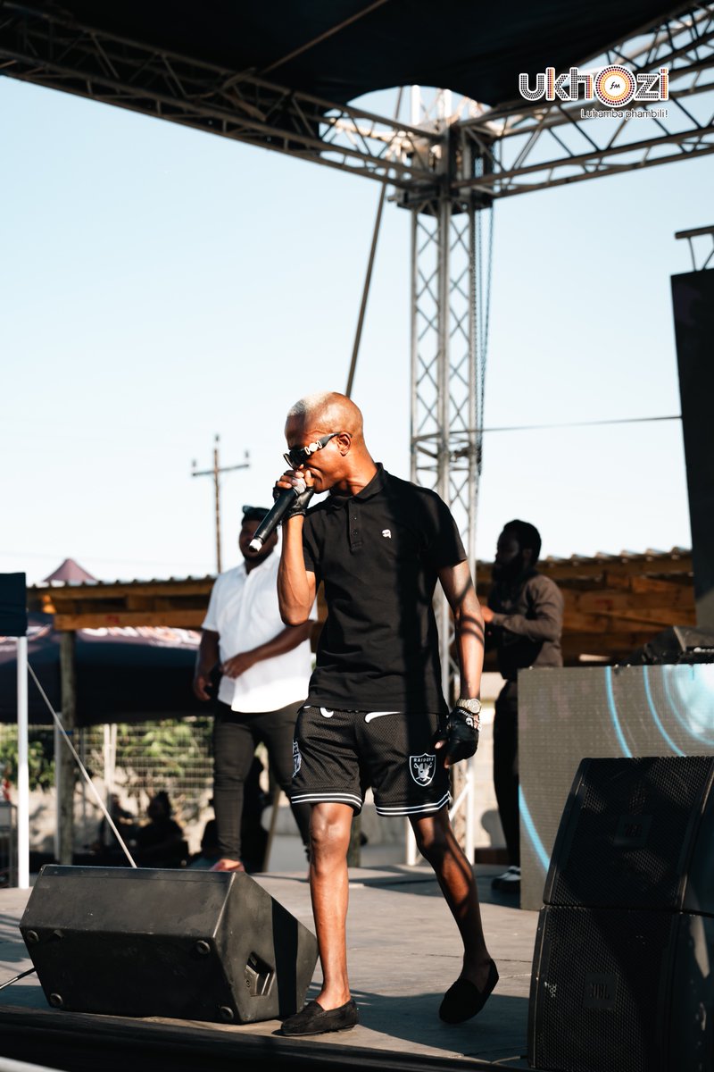 ukhozi_fm's tweet photo. 📸: Mgilane
🚨Ogagwini Gumba Fest Activation 🚨
Sesithelekile eKhayalami, Obanjeni
Sithi woza mhlaka 31 October.
Ngabe usulithengile ithikithi?
Usalindeni? Amathikithi ayatholakala khona la esikhona naseComputicket
https://t.co/KcpXh0lpbG
#Ingoma #KwaZuluNatal #31October2026 #Afrotainment