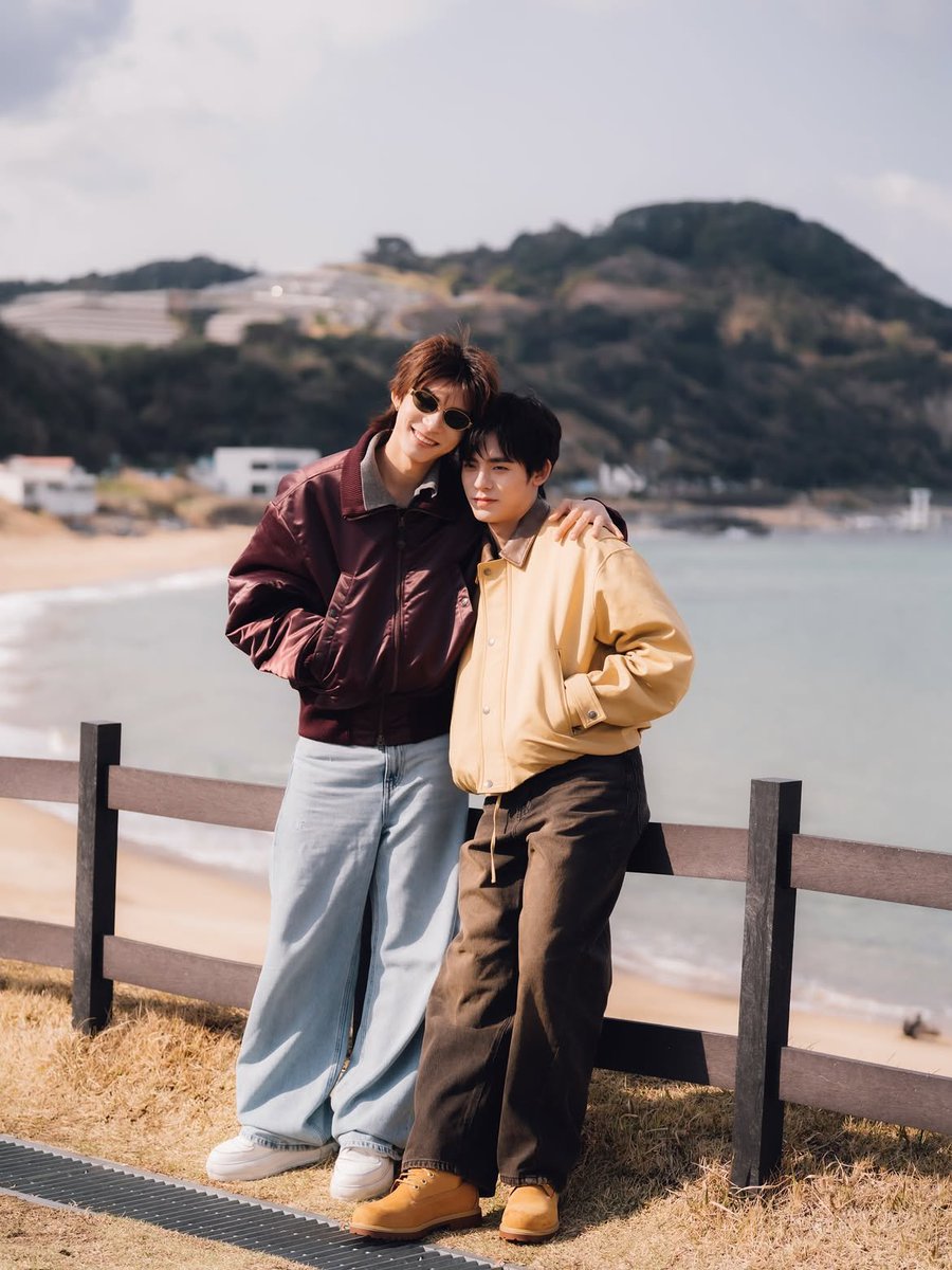 2teep0r__'s tweet photo. pov: casually discovering that your uncle had a whole love story in japan after finding this in the family photo album https://t.co/jpQVwPca9q