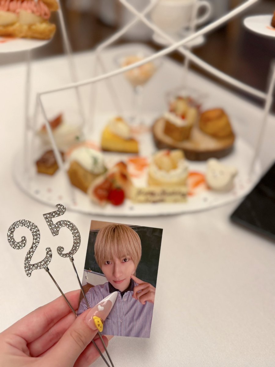 _l0hytl2_'s tweet photo. .　〃∩   ∧,,,,,∧
　⊂⌒(  ̳ ơ ‧̫ ơ  ̳) 𝐻𝑎𝑝𝑝𝑦 𝐵𝑖𝑟𝑡ℎ𝑑𝑎𝑦 𝐻𝑎𝑦𝑎𝑡𝑒✩
　　＼_ つ♡c

#飯島颯 くんお誕生日おめでとう💘⭐️♩ https://t.co/bVMOR1Mp0h
