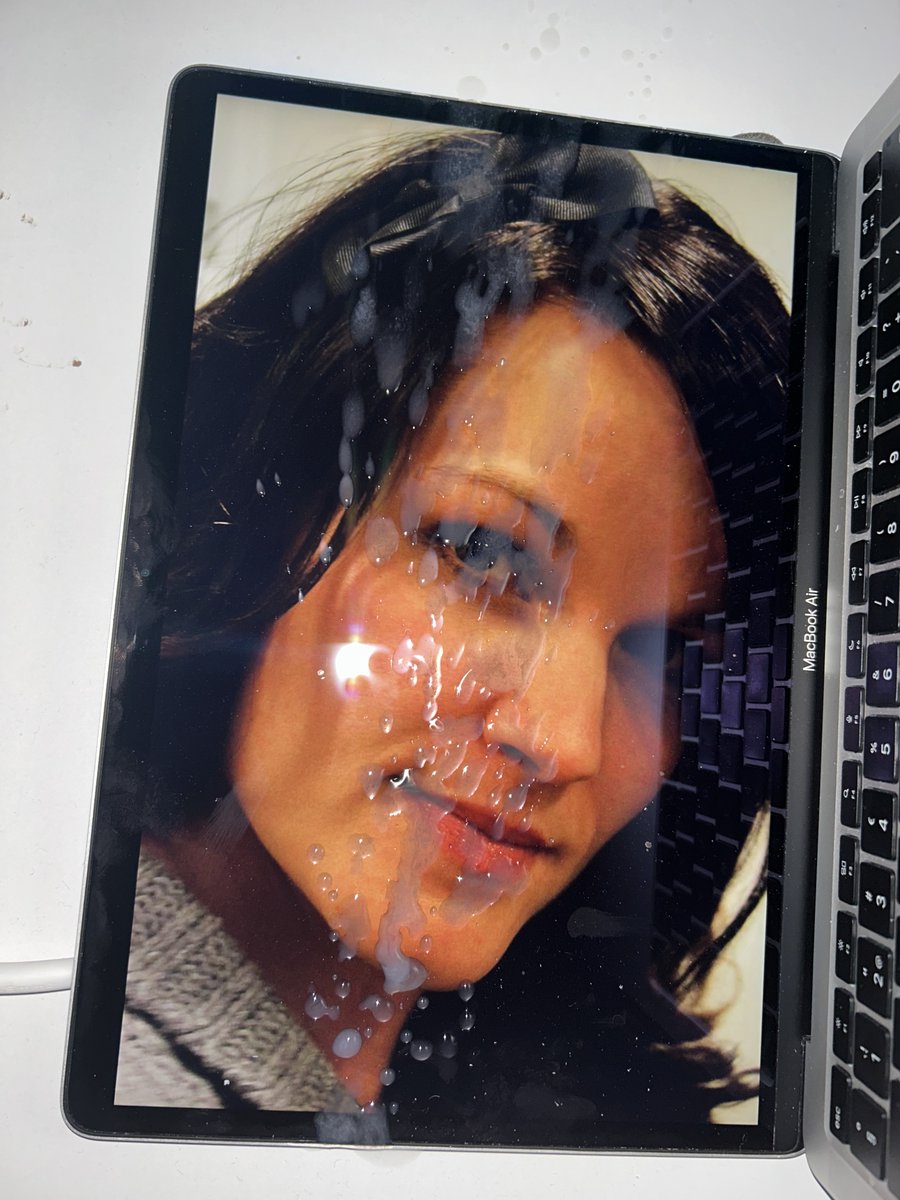 bopgooonerrrrr's tweet photo. Should i give my friends mom more cum? https://t.co/RRq2m2SdHm