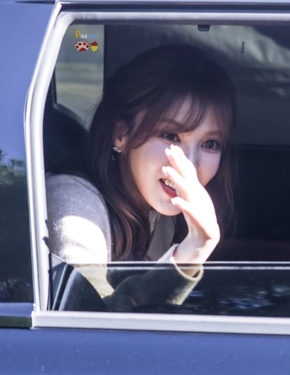 pleasure_94z's tweet photo. 261010 GHOST 페스티벌 퇴근

#레드벨벳 #RedVelvet #웬디 #WENDY https://t.co/37hsf04tGD