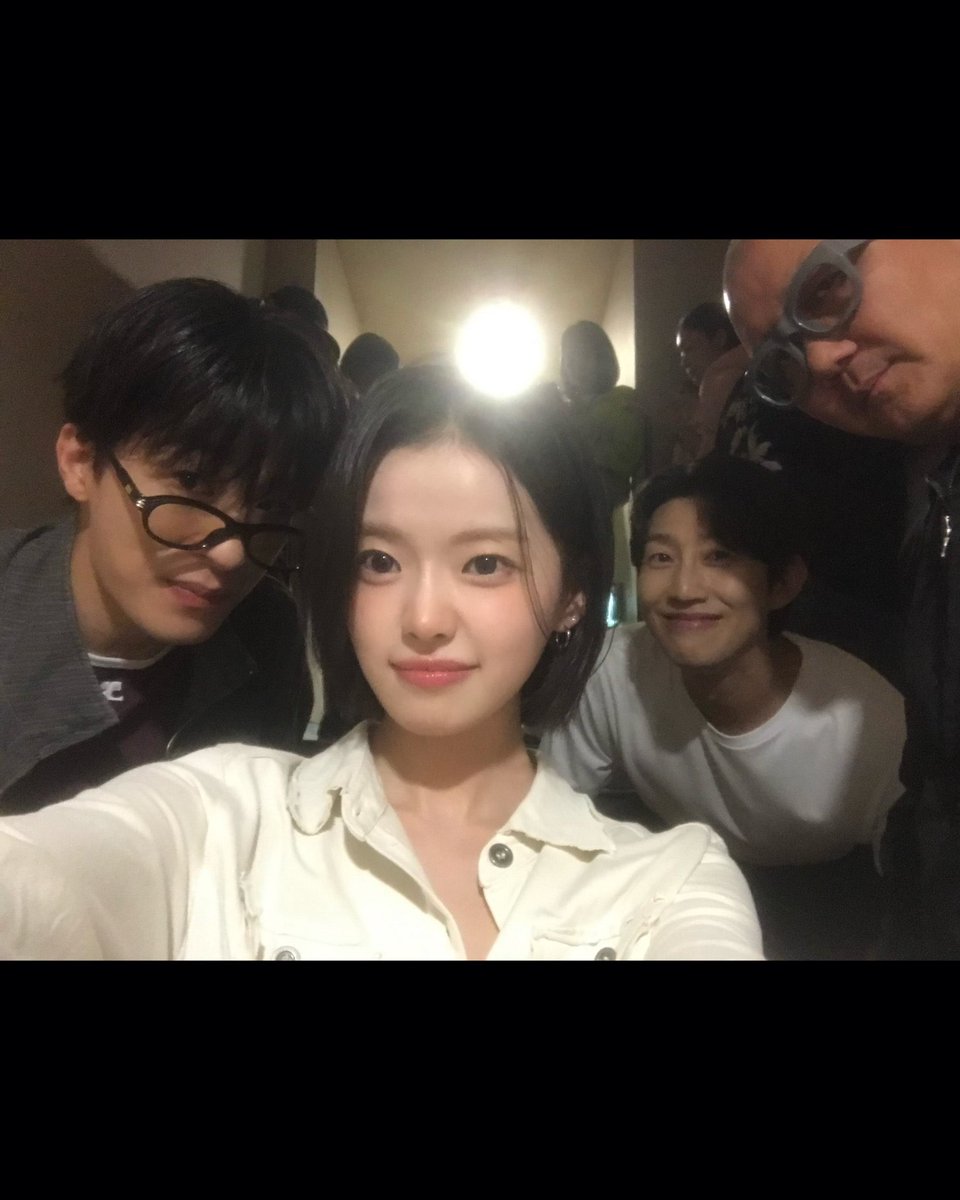 umuhaeng's tweet photo. 아 우뜩해 ~~ 진짜 너무 좋아 부활남 보자 얘들아 https://t.co/TIeJQftQbC
