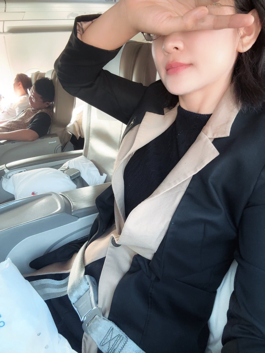 shhespa's tweet photo. 南辕北辙 上海我回来了 https://t.co/JLojzp9O7U