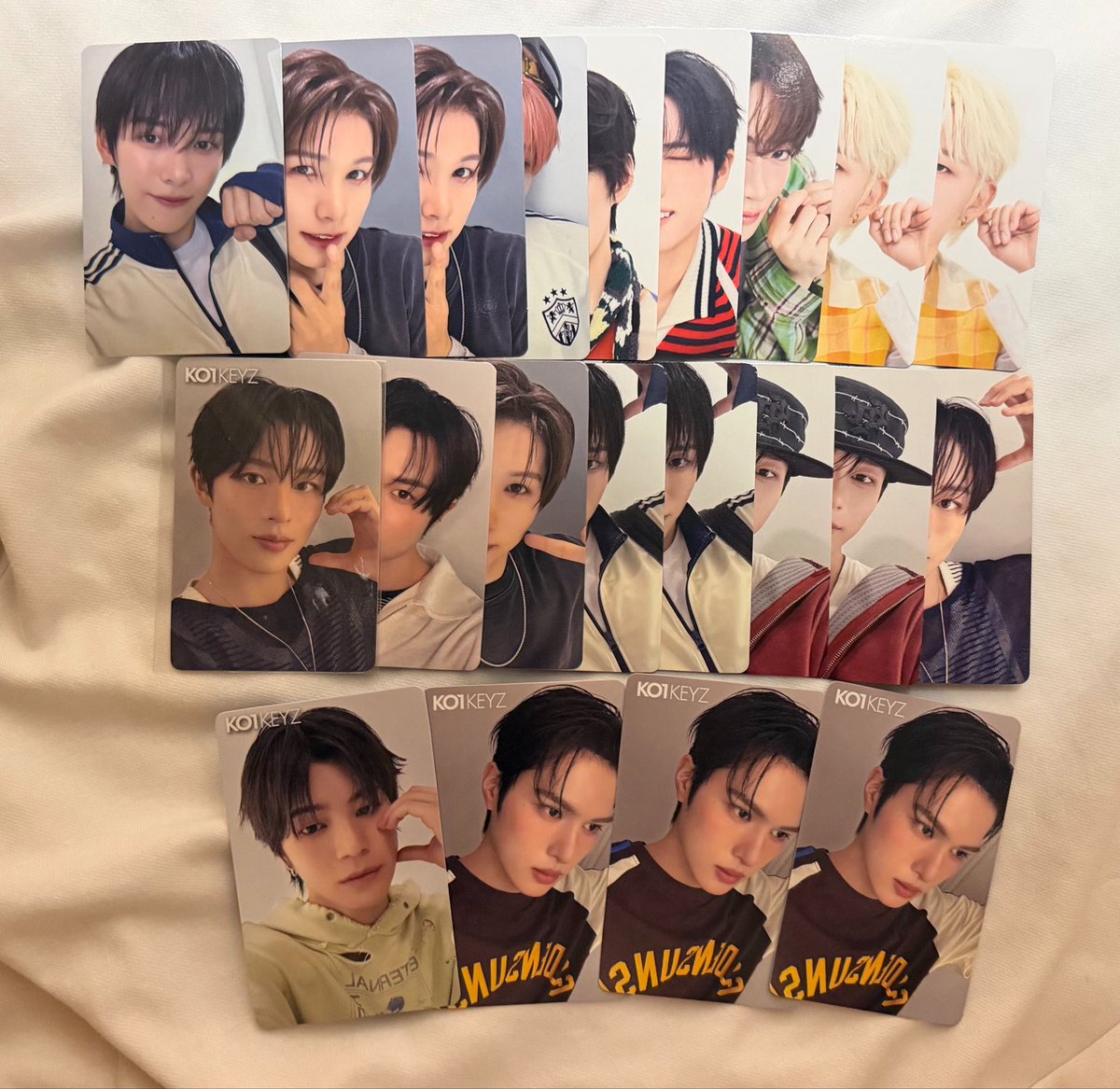 h_sluv_0's tweet photo. KO1KEYZトレカ交換探しています。
【求】同種濱田
【譲】画像参考
特典、選出トレカ特に求めています。
纏めての方優先
郵送または11.7韓国ファンミ手渡し
#KO1KEYZ譲 #KO1KEYZ求 #KO1KEYZ交換 https://t.co/ZTVHbsIlfO