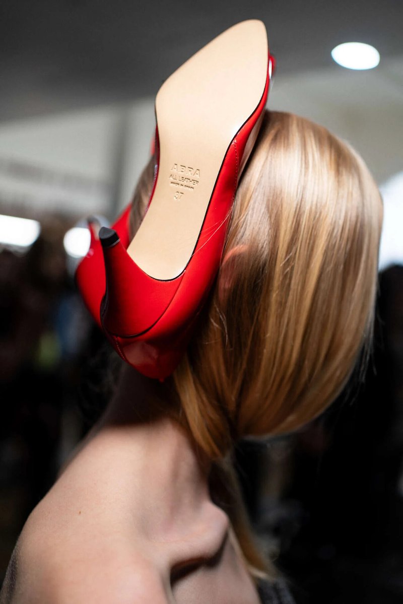 kendam_com's tweet photo. Backstage at Abra SS27 runway in Paris (October 5, 2026) https://t.co/dYUKg8mbu6
- - -
#Abra #SS27 #Backstage #Runway #Paris #Kendam https://t.co/1zDigCaEMS