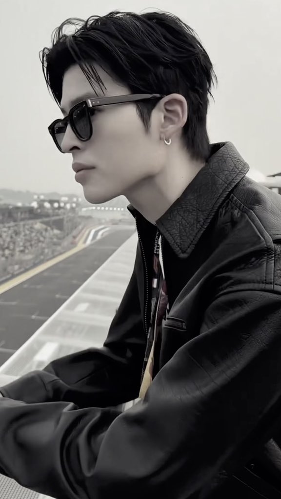 awboyy_'s tweet photo. เฮียณราครับ🚶🏿 https://t.co/G8XNXGQDUN