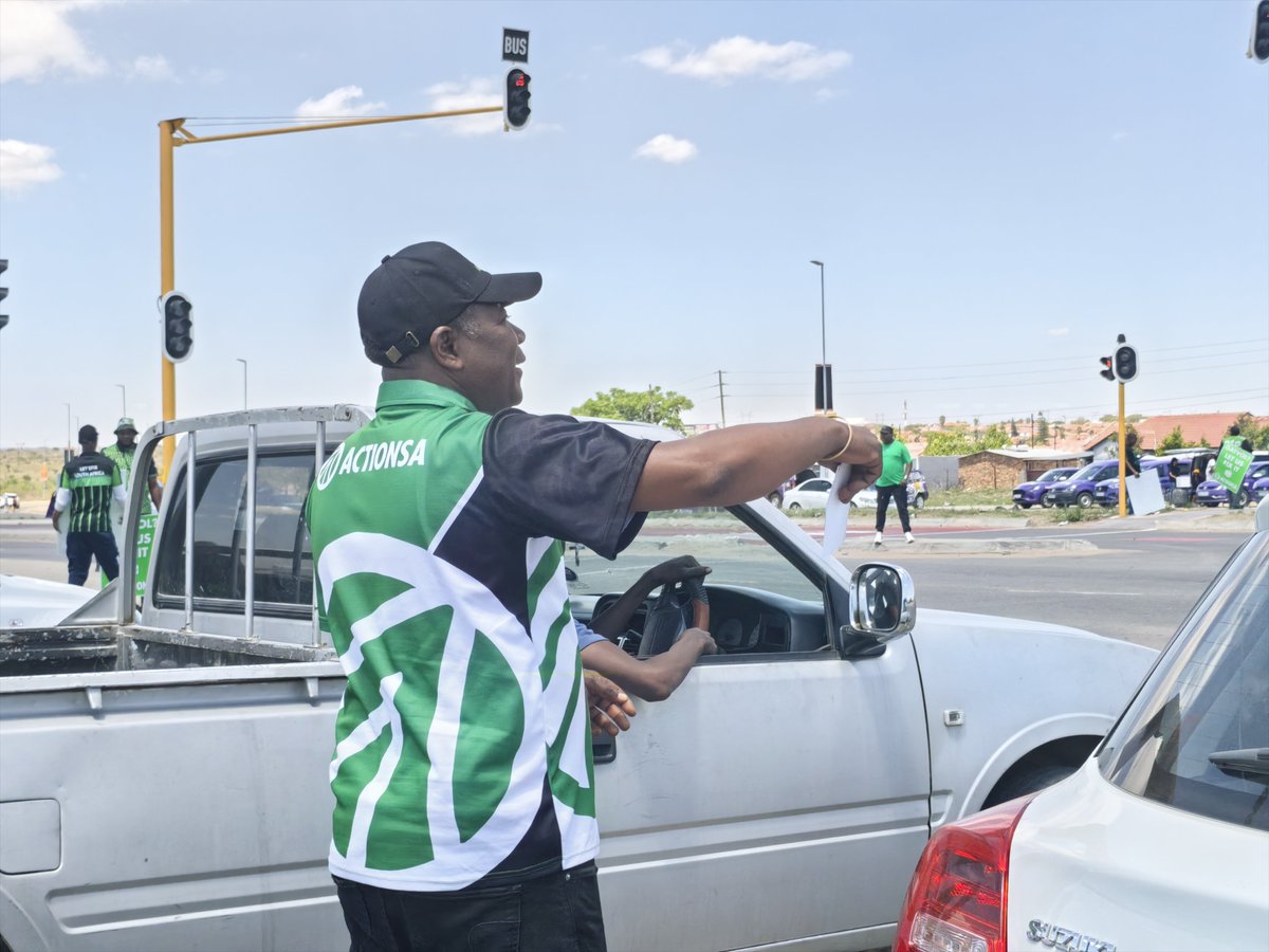 Miz_Ruraltarain's tweet photo. Ground forces activated! From Monday straight through to Sunday, Seshego Circle is the epicentre of the shift. We are locked in, booted on the ground, and driving the Mashupa Tsela Rally with unstoppable momentum.
We aren't walking this path alone the heavyweights are in the trenches with us.
We are joined by:
Member of Parliament Malebo Kobe, PEC MemberElphas Mokoen, Capricorn Regional Chairperson Phologo Hine and Ward Councillor Candidates.
SeΕ‘hego is ready for real leadership. Please join us and vote ActionSA #VoteActionSA #LetsFixLimpopo #LetsFixPolokwane #VictorMothemelaForPolokwaneMayor