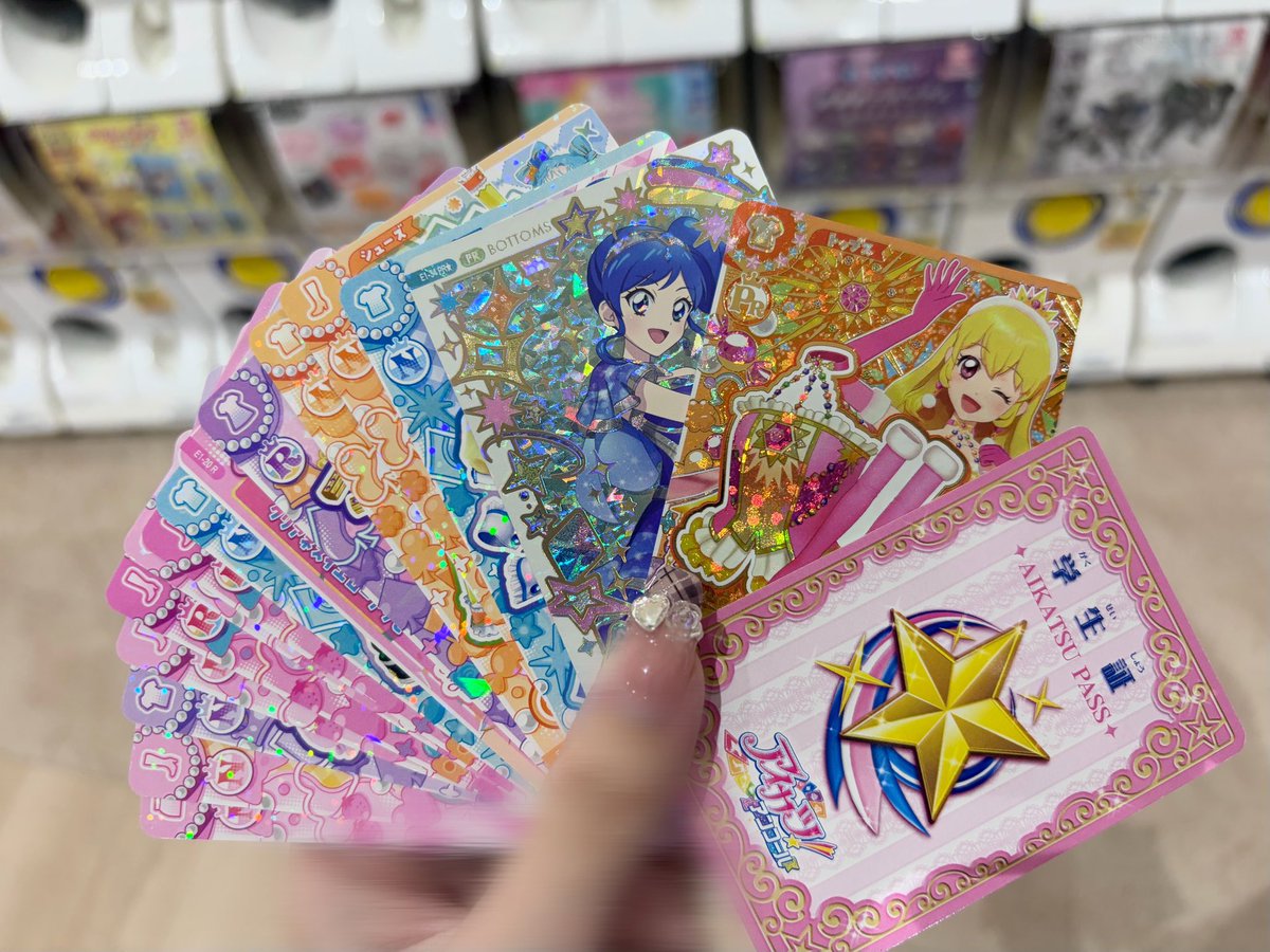 b0_cch1's tweet photo. ひまだったから軽く遊んだらこれでこわい
にわかにレア当てられるとか、並んでた人たちみんなイラついただろうなඉ_ඉ https://t.co/7uzs9YAuvo