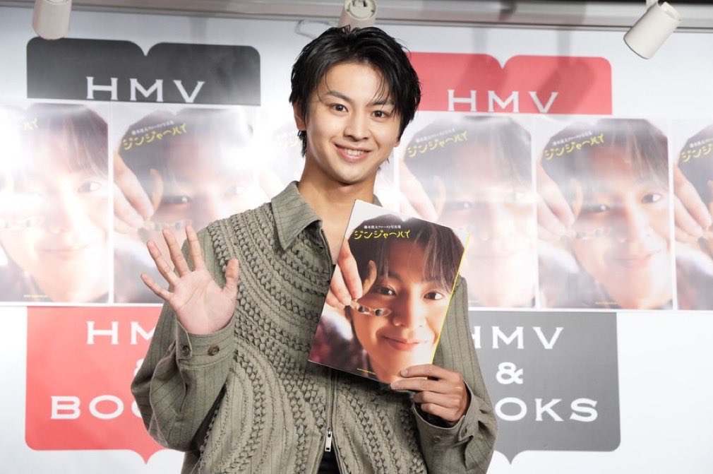 CORE__kodai's tweet photo. つーかこのビジュの人が現在進行形で平凡男子演じてんのホンマにどうなってんの？ https://t.co/uDuHe9IWL9