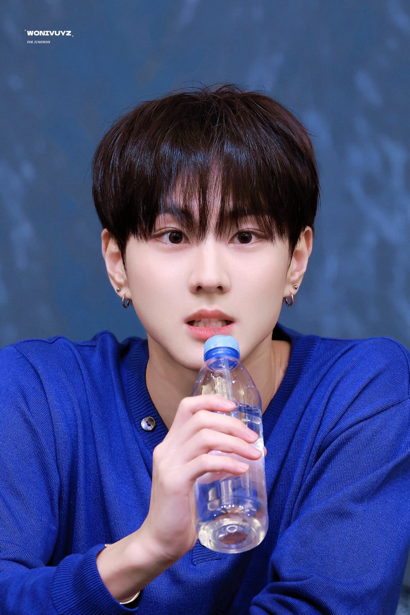 wonivuyz's tweet photo. 261011 MAKESTAR in TAIPEI 

너무예쁘다.. ㅠㅠㅜㅠ

#양정원 #정원 #JUNGWON 
#ENHYPEN #엔하이픈 https://t.co/6iPFXWv3xR