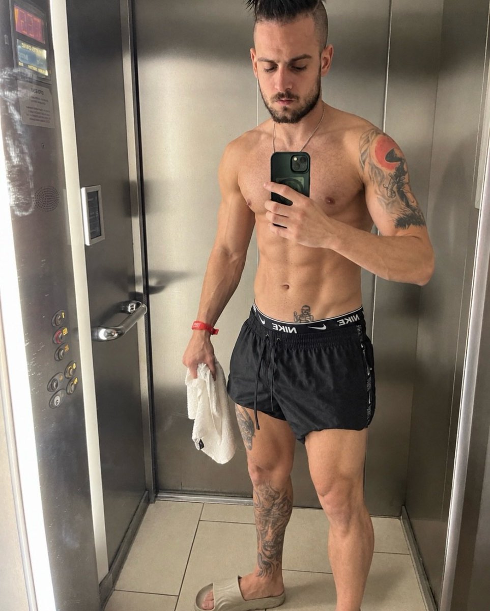 themenofBG_'s tweet photo. Viktor https://t.co/5z8ocuRkjO