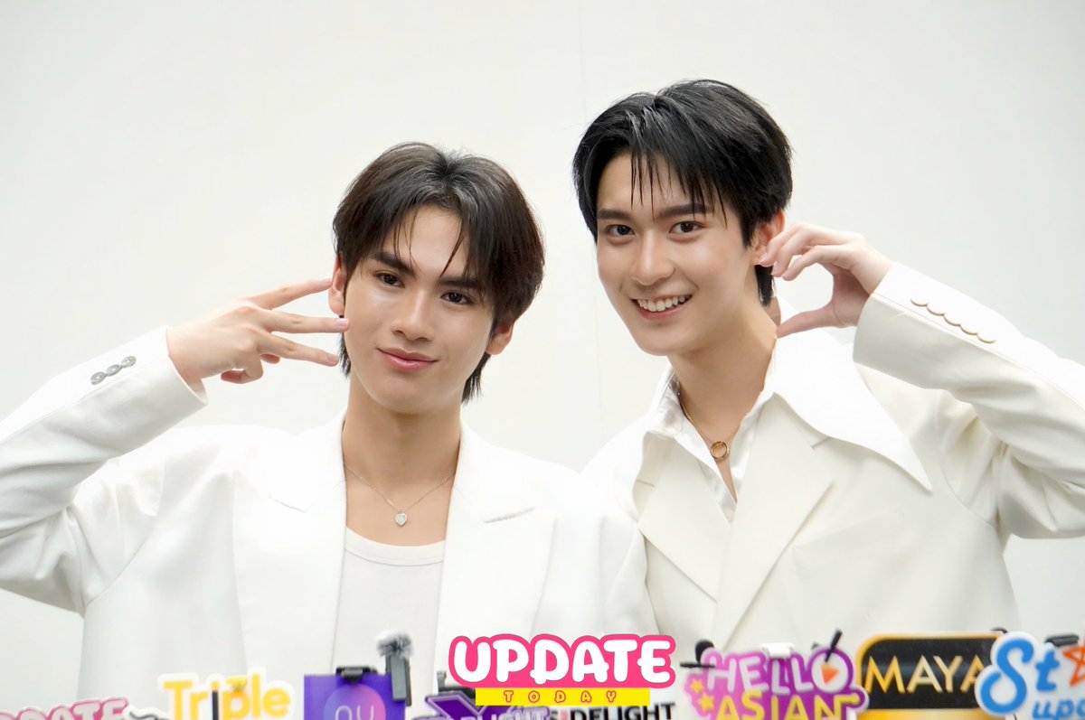 Update__today's tweet photo. ช่วงสัมภาษณ์สื่อของ " ริวจิน-แพทจิ " ในงาน ″PAREUN presents "Reflections of Scent" with RYUJIN-PATJI″ 💐✨
Reflections Of Scent with RyujinPatji
#PAREUNxRYUJINPATJI
#ryujinpatji #ริวจินแพทจิ
#rryjinnn #chira_patt
#PAREUN #ReflectionsOfScent
#UPDATETODAY https://t.co/IDWBcntbRk