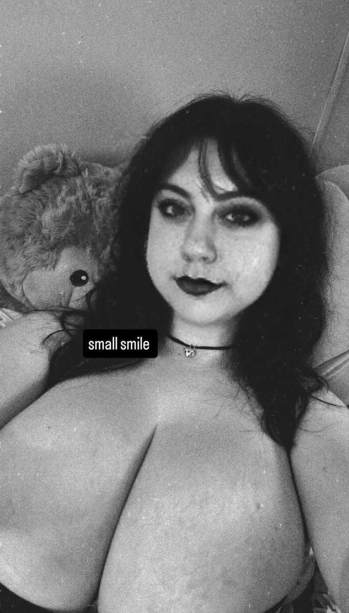 nymph0may's tweet photo. redoing my pinned because my media deleted for some reason ? C:

✧ NSFW !
✧ 21🖤
✧ she/her
✧ bi✨ 
✧ hard and soft kinks🖤
✧ switch🫶🏻🖤

 ↺ or ♥︎  to be moots! (selective)

#nsfwtwtًً #promotwt #moothunt https://t.co/KLlL0SlnyI