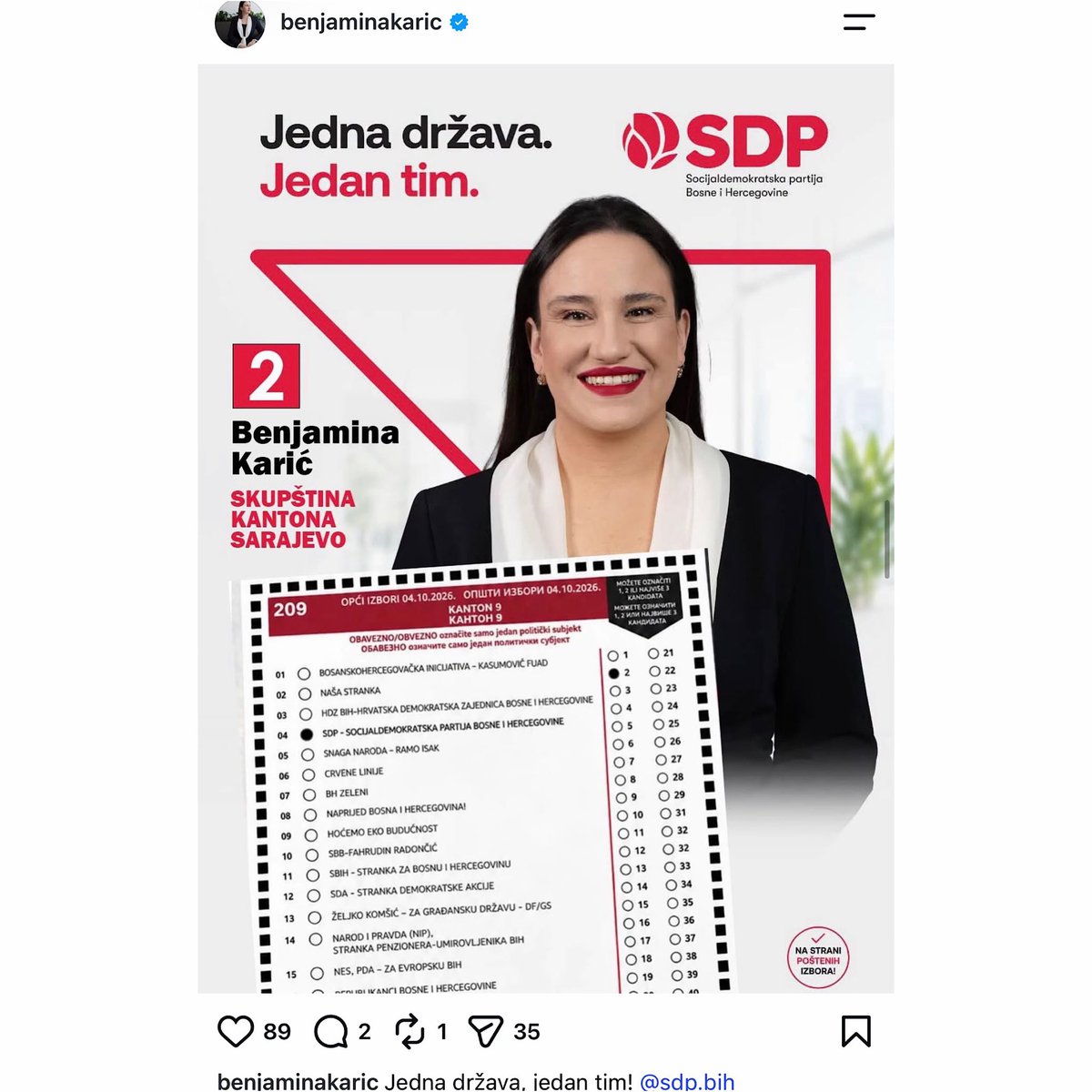 kampanja2026's tweet photo. Pozivamo na odgovornost!!!

Benjamina Karić dovela je do hapšenja čovjeka zbog negativnih komentara o njoj.
Ista ta Benjamina 2.10. je podučavala birače kako da joj daju glas za Skupštinu, da bi samo dan nakon izbora rekla da odbija mandat. 

Laž je standard. Gdje je odgovornost? https://t.co/9dcurZGvlE