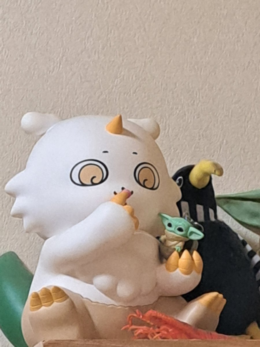 koune8m's tweet photo. @pookipoota 私も全員分買うか死ぬほど迷っております フィギュア撮影が趣味な身としてはあのこに捕食されそうになる柔太朗、無邪気に近ずく舜太と塩、討伐しようとする佐野とかっこいい枝を持ち佐野に続き討伐に参戦する吉田仁人とゆう構図を撮影したくてたまらない https://t.co/B58BOCuHmP
