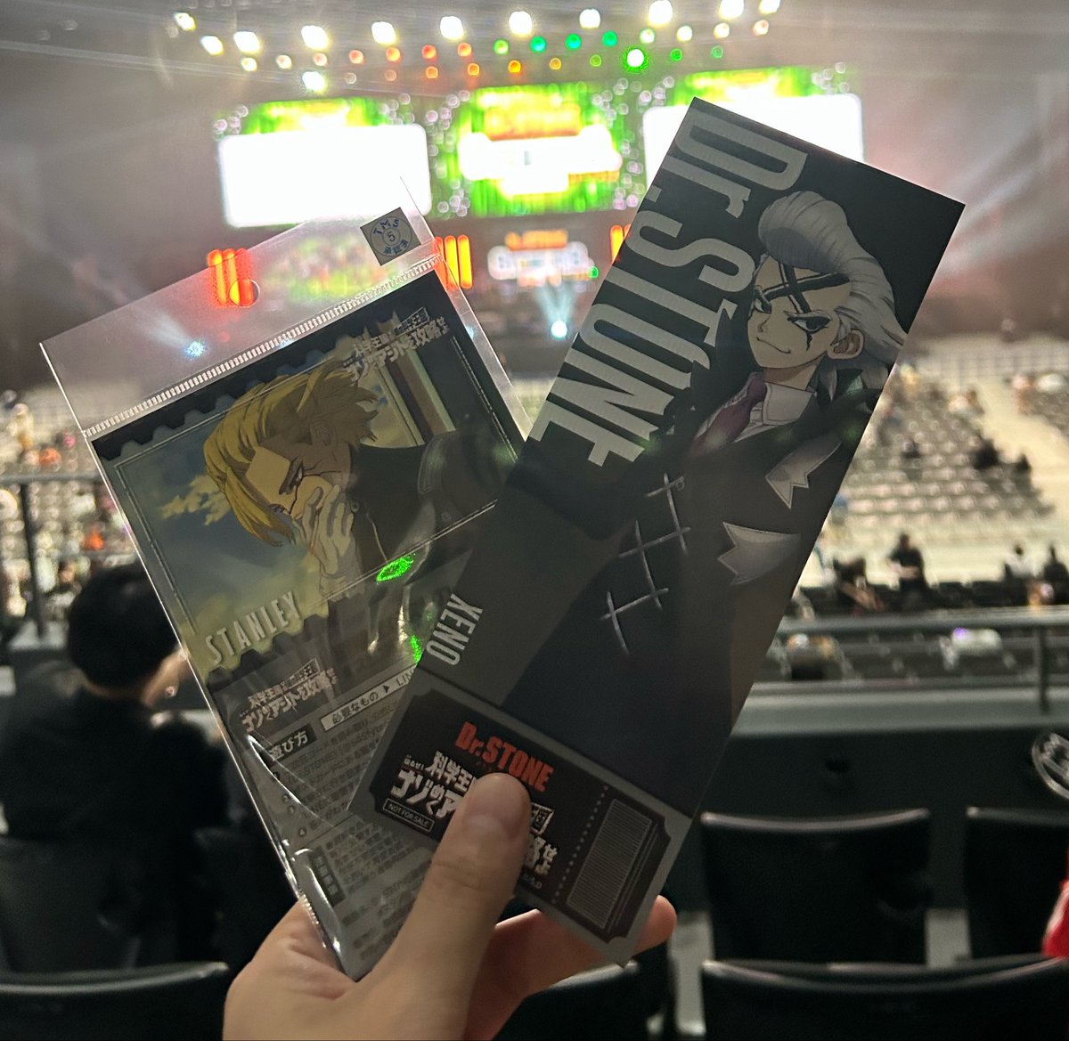 hotmotume's tweet photo. きのう！！
Dr.STONEフェスフィナーレ（仮になった笑）の夜の部！
KANA-BOONの主題歌も三原色コピーから始まって爆アゲ、生アテレコは号泣😭
やっぱりドクストが最高だし、やっぱりドクストが好きだと再認識した1日でした☺️
イチ推しのゲンが、歴史書ラス2でジーマーで嬉しかった https://t.co/pphrTX9r9O