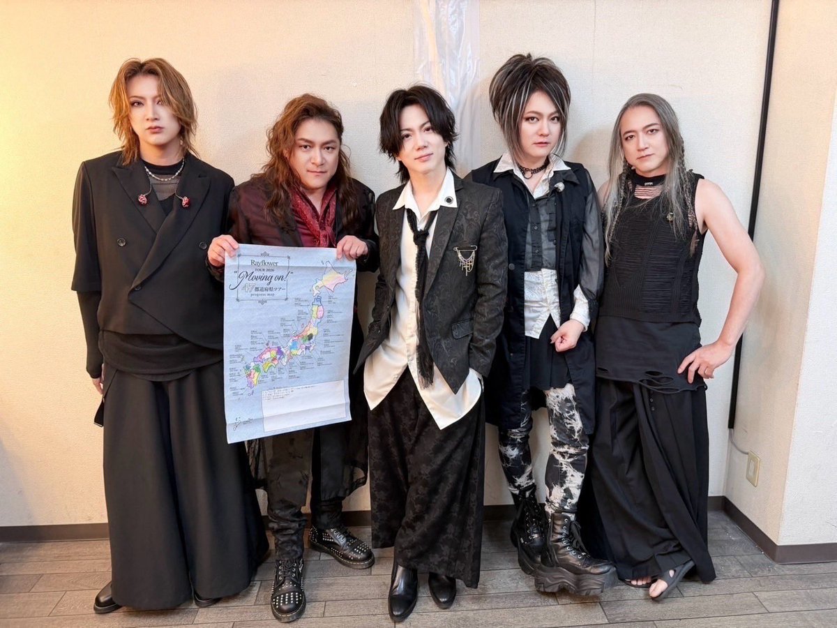 Rockparty71's tweet photo. Rayflower初大分公演！無事終了しました！
ありがとうございました！
きもちいいライブでした！！
また必ず会いましょう！！
#Rayflower https://t.co/QJ85DB7hNN