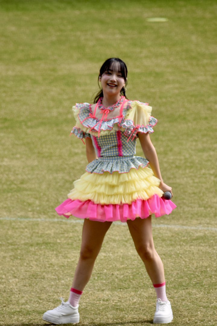 siesta_87's tweet photo. 2029.10.10
日本直販SPECIAL DAY!!
サガン鳥栖vs藤枝MYFC
HKT48 スペシャルライブ

#吉田めい
#HKT48_カメコ
#HKT48 https://t.co/InFGl9tnjR