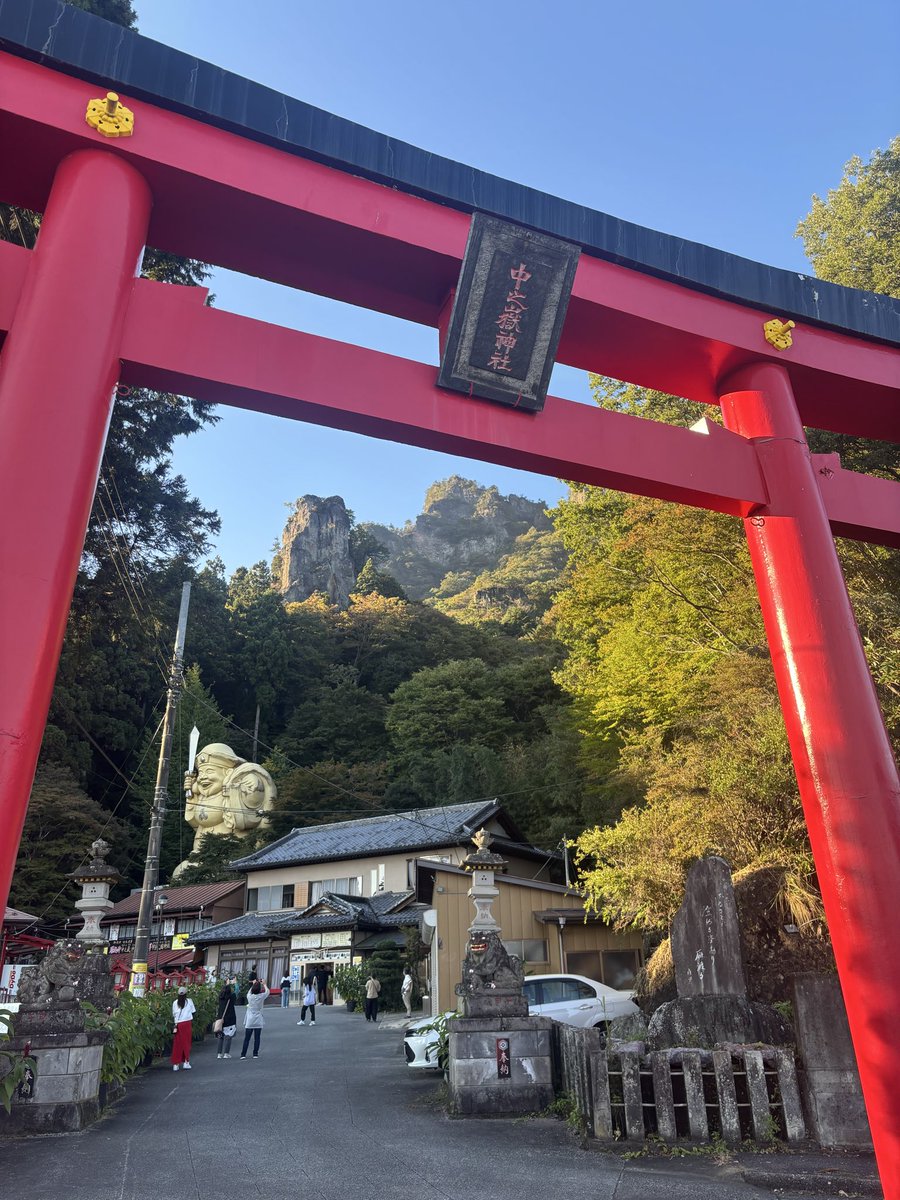 tr6_9's tweet photo. 中之嶽神社回って帰った https://t.co/Nim8UqNuTi