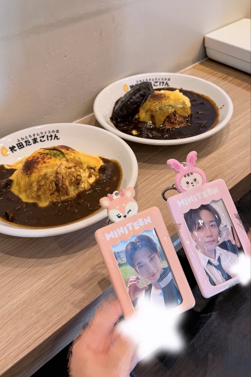 m2meter's tweet photo. 우리 지치지 말고 끝까지 같이 달릴 수 있기를 > < https://t.co/wt2xHGCsmD