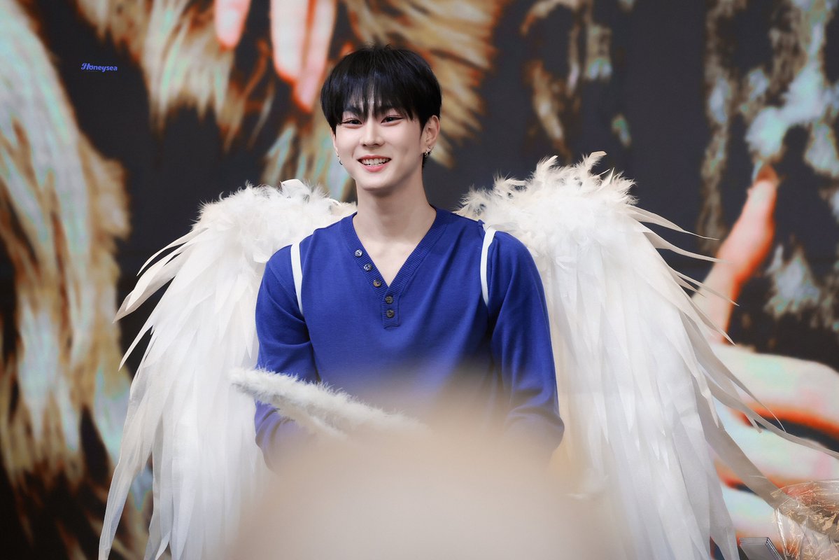 HoneyseaJW's tweet photo. https://t.co/th60DkLPje