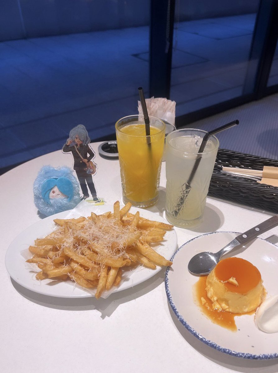 teihen_3's tweet photo. 風丸くんトリュフポテトだよ🍟 https://t.co/NtLMjqsphC