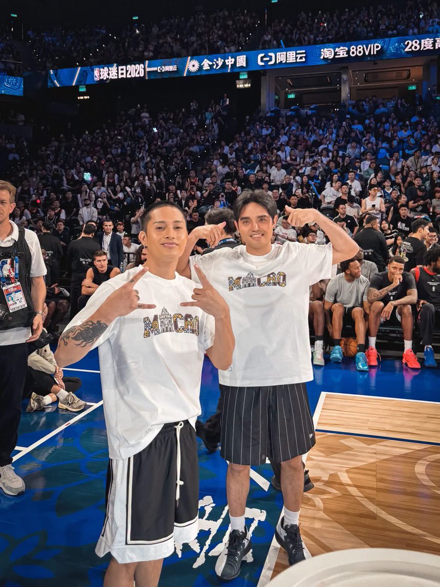 krstnrrae's tweet photo. naalala ko lang before when they shared na meron silang GC for basketball tapos puro PPOPyung members don. Naglalaro sila ng basketball pag may free time tapos one time nag araneta sila para lang maglaro. Ngayon nasa NBA na sila na para bang gumugoals rin 🙂‍↔️

@SB19Official https://t.co/1BnOpGD0sS