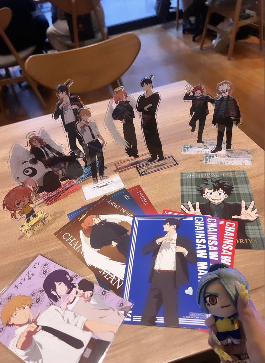 teihen_3's tweet photo. 本日の戦利品はチェンソーマン多めჱ̒՞ ̳ᴗ ̫ ᴗ ̳՞꒱ https://t.co/w8MXzv0NGs