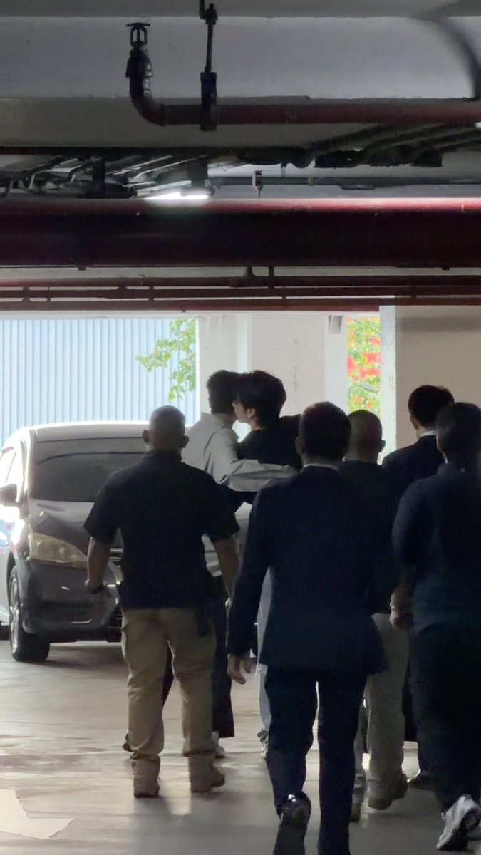 Innongsaglobal's tweet photo. Oh my god , so they met yesterday #innongsa https://t.co/jMVptmxbjb